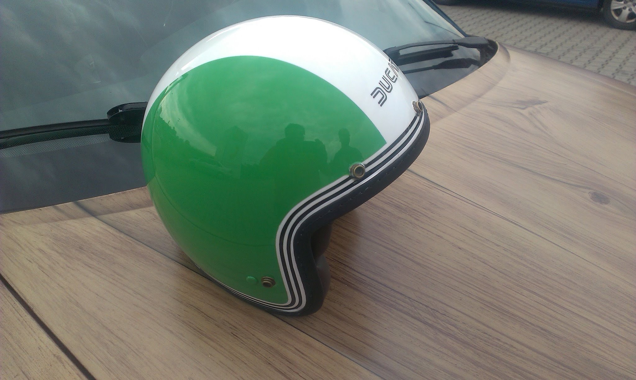 helm-design-ducati-retro-1