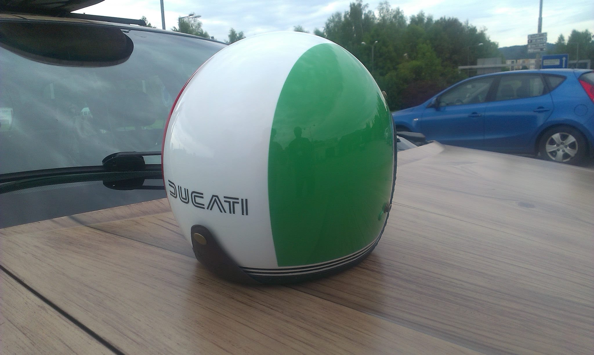 helm-design-ducati-retro-3